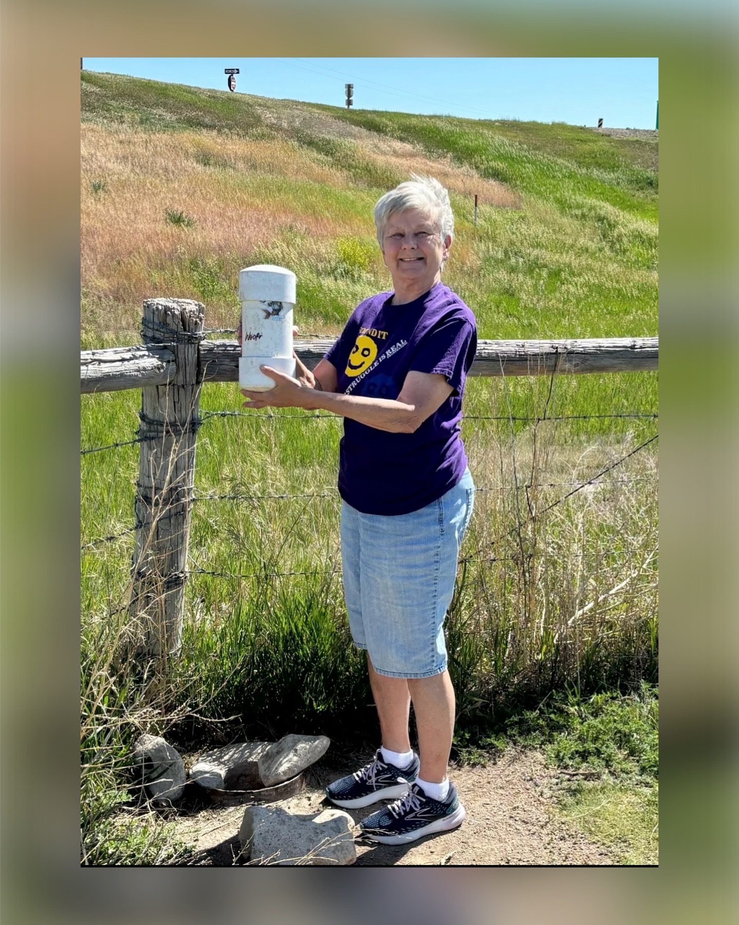 May Adv Awaits MrsS MINGO